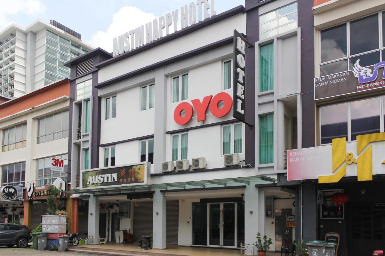 Oyo 90027 Happy Hotel Johor Bahru Bagian luar foto