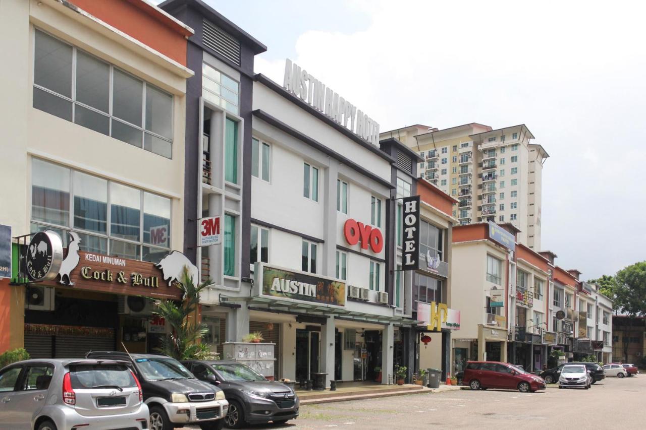 Oyo 90027 Happy Hotel Johor Bahru Bagian luar foto