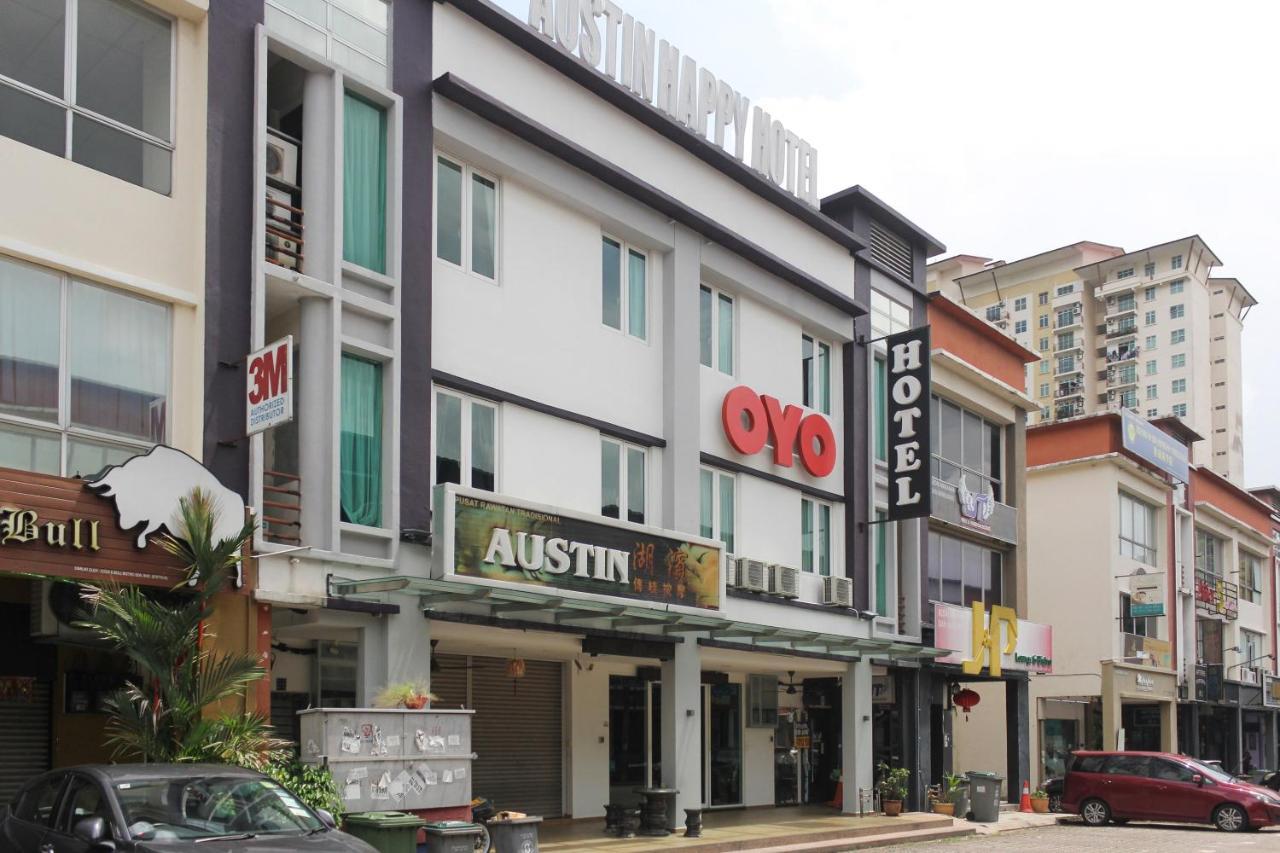 Oyo 90027 Happy Hotel Johor Bahru Bagian luar foto